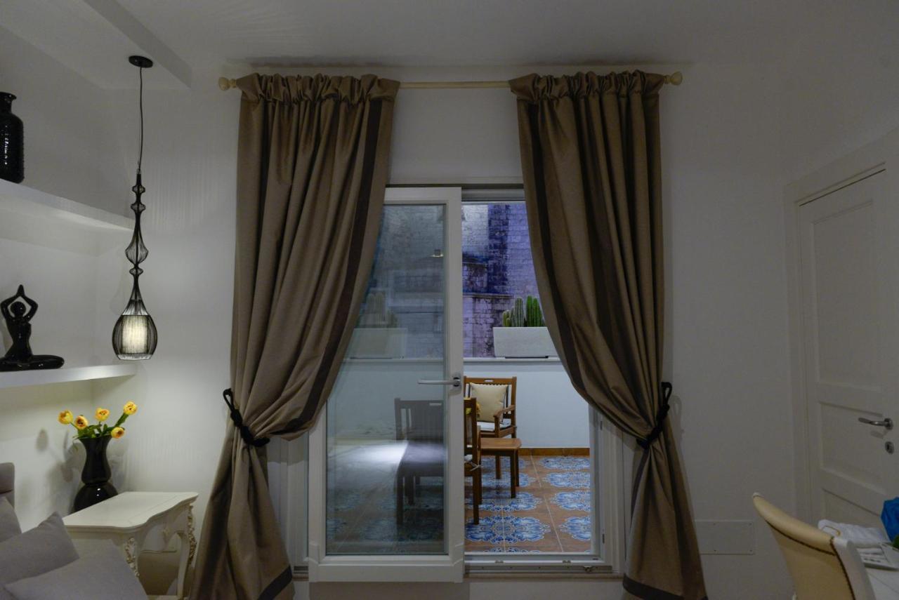 Mare Versus Luxury Suites Barletta Bagian luar foto