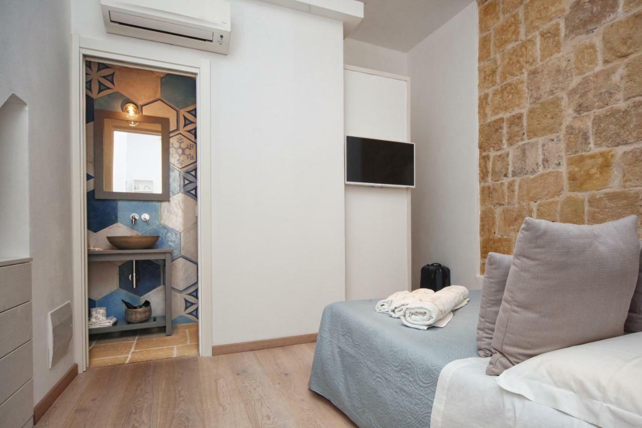 Mare Versus Luxury Suites Barletta Bagian luar foto